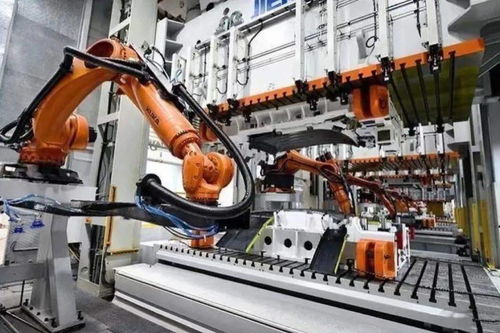 金龙汽车集团旗下众思创智能科技获宝马福特双千万订单，奥思泰特与长安深化合作